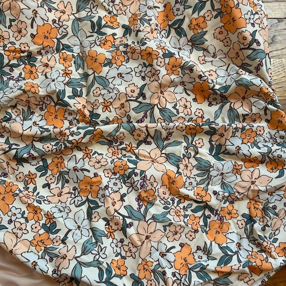 Cupshe Floral womens One Piece in Orange and Green - Picture 5 of 5